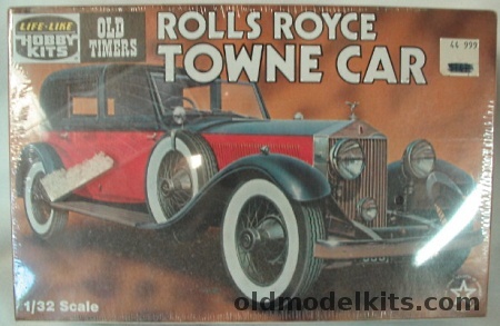 Life-Like 1/32 Rolls-Royce Towne Car - (ex-Pyro), 09349 plastic model kit